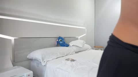 Snapshot of karol_loves chatting on October 2025 09:38:02 AM Karol online show from October 2025 09:38:02 AM