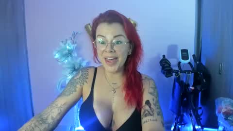 Snapshot of karol_milf__ chatting on December 2024 12:56:01 AM kAROL MILF online show from December 2024 12:56:01 AM
