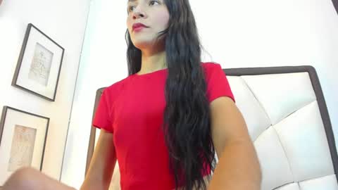 Snapshot of karol_wilde chatting on June 2026 11:54:01 PM K A R O L online show from June 2026 11:54:01 PM