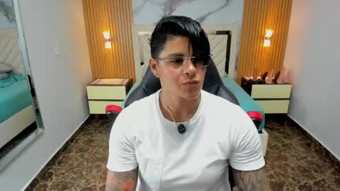 Karol and Luna online show from April 2026 07:04:01 PM