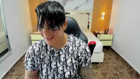 Karol and Luna online show from April 2026 12:44:02 PM