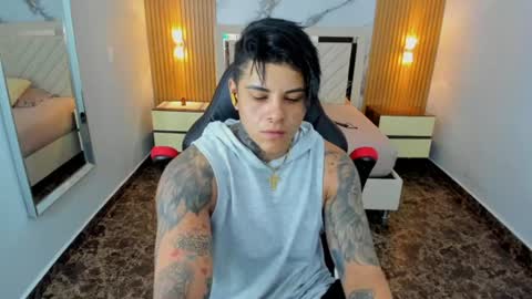 Karol and Luna online show from June 2026 07:13:01 PM