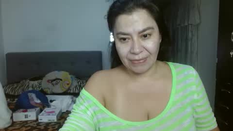 Snapshot of karolhot_x chatting on January 2026 07:23:01 AM karol online show from January 2026 07:23:01 AM