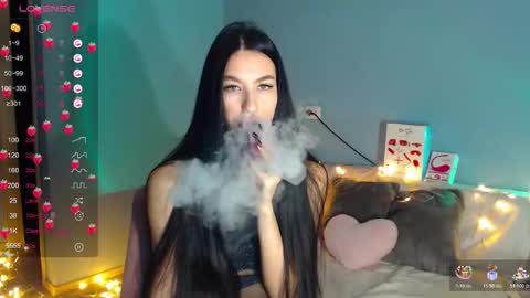 Snapshot of karolina_hottie_ chatting on October 2025 02:04:02 AM Kira online show from October 2025 02:04:02 AM