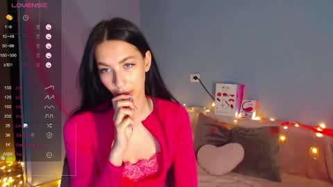 Kira online show from May 2026 01:46:01 AM