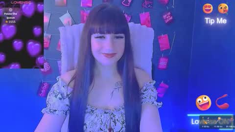 Caroline online show from March 2026 07:03:02 AM