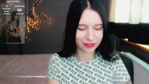 Karolina online show from April 2026 05:21:01 AM