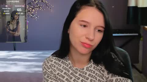 Karolina online show from May 2026 05:24:01 AM