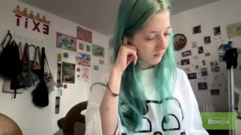 Karoline here online show from July 2026 09:27:01 AM