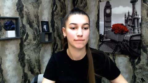 Snapshot of karolinamex_ chatting on February 2025 01:32:02 PM Karolina online show from February 2025 01:32:02 PM