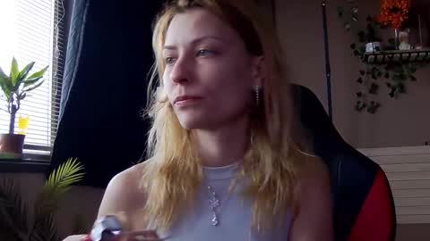 karoline121 online show from February 2026 08:32:02 AM