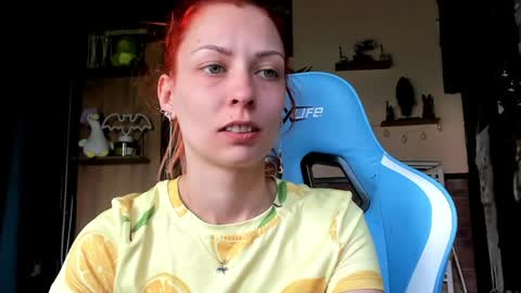 karoline121 online show from April 2026 10:20:02 AM