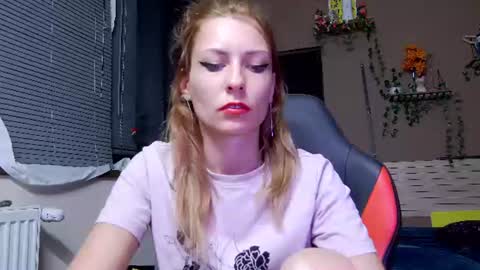 karoline121 online show from July 2026 06:39:01 PM