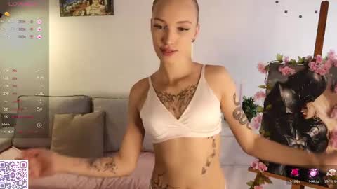 Karoline online show from July 2026 10:18:02 PM