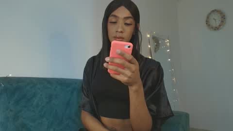 Karoline online show from December 2024 11:54:01 PM