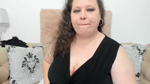 Snapshot of karolinejoyy chatting on February 2026 11:01:02 PM KarolineJoyy online show from February 2026 11:01:02 PM