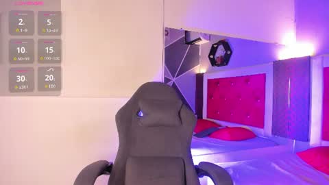 Karol online show from July 2026 07:04:01 PM