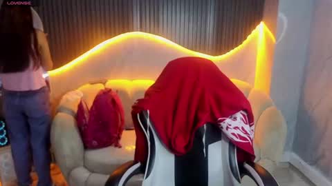 Follow me.. Live 730 to 1400 online show from July 2026 01:06:02 PM