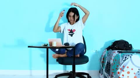 Snapshot of karolsweetvagi chatting on June 2026 06:39:01 PM karol online show from June 2026 06:39:01 PM