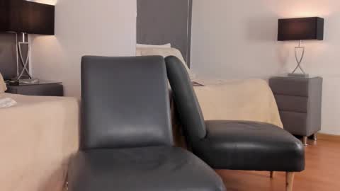 karolwest_ online show from February 2026 11:26:02 AM