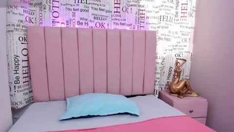 karoly online show from February 2025 08:16:01 PM