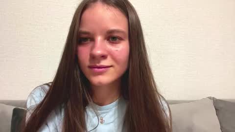 Lia online show from March 2026 04:11:02 PM