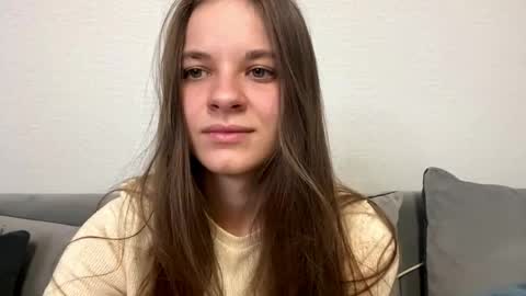 Lia online show from April 2026 04:15:02 PM