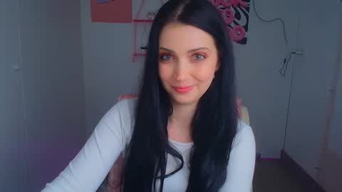 Snapshot of karyna_joy chatting on April 2026 07:29:02 PM Karyna online show from April 2026 07:29:02 PM