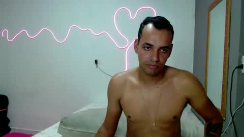 Snapshot of kasaltaradinho chatting on December 2024 06:59:02 PM Tamires e Maicon online show from December 2024 06:59:02 PM