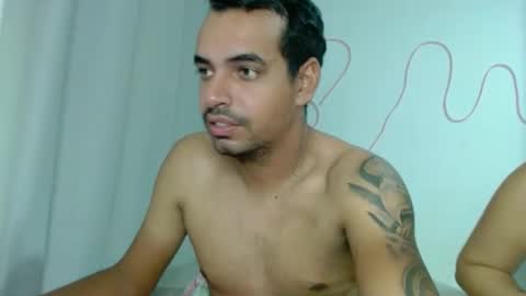 Snapshot of kasaltaradinho chatting on February 2025 12:53:02 AM Tamires e Maicon online show from February 2025 12:53:02 AM