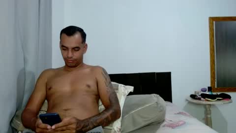 Tamires e Maicon online show from July 2026 10:19:02 PM