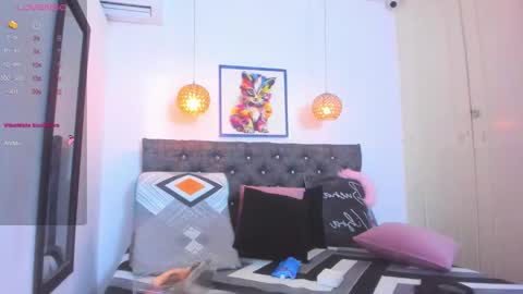  Kasandra  online show from October 2025 10:32:02 PM