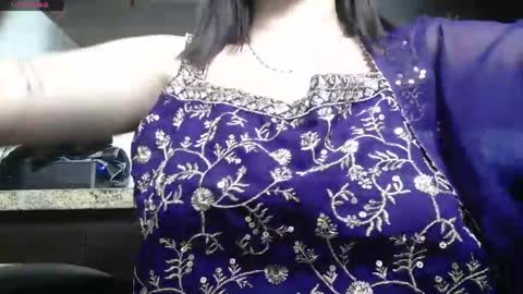 Snapshot of kashvi_ chatting on May 2026 07:07:01 PM kasvhi online show from May 2026 07:07:01 PM