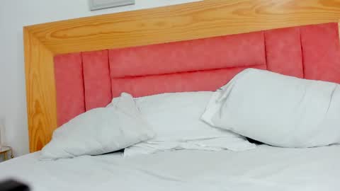 kassandra_miller online show from July 2026 12:25:01 PM