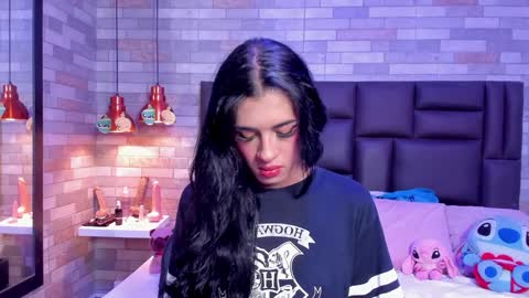 Snapshot of kassandraweked chatting on December 2024 12:02:01 PM Kassandra Weked online show from December 2024 12:02:01 PM