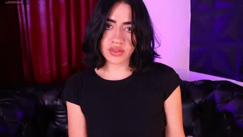 Snapshot of kassianoir_ chatting on May 2026 01:32:02 PM Kasi online show from May 2026 01:32:02 PM
