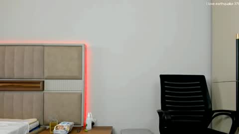 Kasi online show from March 2026 01:17:02 AM