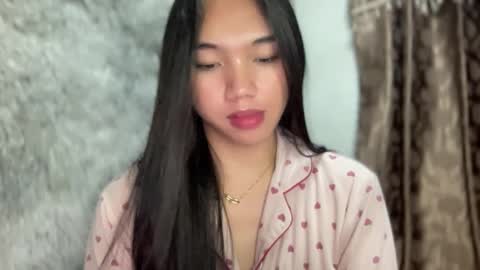 Snapshot of kat_hollandx chatting on January 2025 06:02:01 PM Majesty online show from January 2025 06:02:01 PM