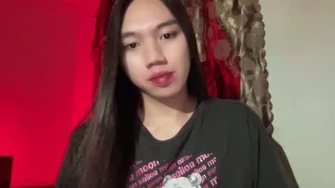 Snapshot of kat_hollandx chatting on September 2025 03:33:01 PM Majesty online show from September 2025 03:33:01 PM