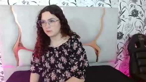 katalella_tay1 online show from July 2026 07:01:02 PM