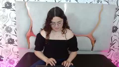 katalella_tay1 online show from July 2026 07:12:02 PM
