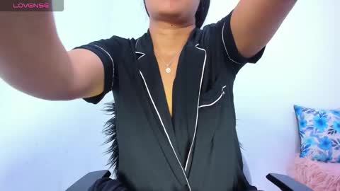 Snapshot of kataleya_amaya chatting on November 2025 09:31:01 AM kataleya_amaya online show from November 2025 09:31:01 AM