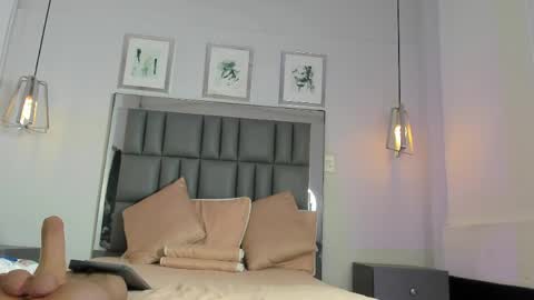 kataleya_west online show from May 2026 08:04:02 PM