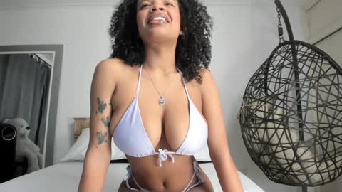 Kataleya online show from January 2025 08:37:02 PM