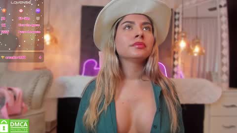 Kat online show from February 2025 03:10:02 PM