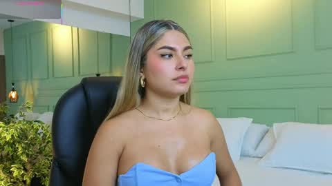 Kat online show from September 2025 11:42:01 AM