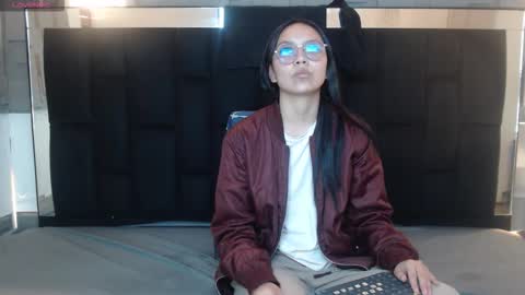 Snapshot of katalina07 chatting on February 2026 01:37:02 PM Katalina online show from February 2026 01:37:02 PM