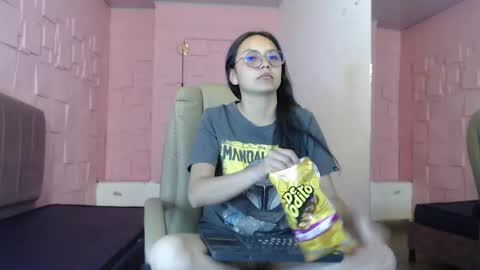 Snapshot of katalina07 chatting on March 2026 05:39:01 PM Katalina online show from March 2026 05:39:01 PM