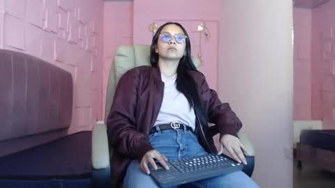 Snapshot of katalina07 chatting on March 2026 03:11:01 PM Katalina online show from March 2026 03:11:01 PM