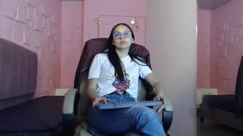 Snapshot of katalina07 chatting on March 2026 08:09:01 PM Katalina online show from March 2026 08:09:01 PM